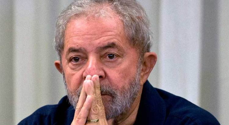 Juíza Gabriela Hardt condena Lula a 12 anos e 11 meses de prisão por corrupção e lavagem de dinheiro no sítio de Atibaia
