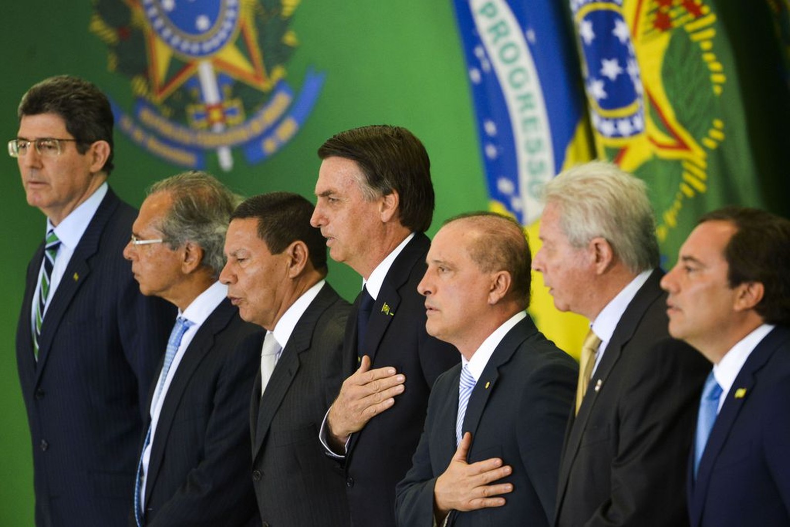 Presidente Bolsonaro diz que governo vai divulgar ‘caixas-pretas’ de gestões anteriores